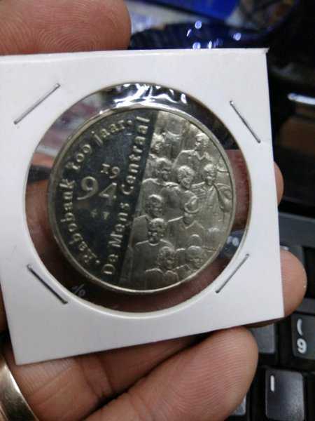 x465 medali rabobank tahun 1994 beatrix sesuai gambar