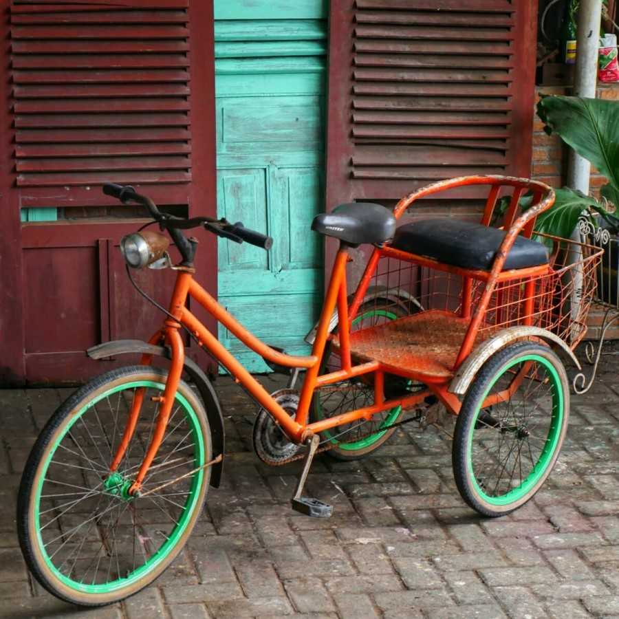 Sepeda Roda Tiga Unik Klasik Kuno Jadul Lawas