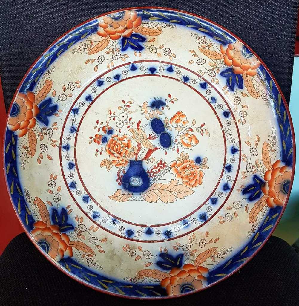 Piring Keramik Antik Eropa