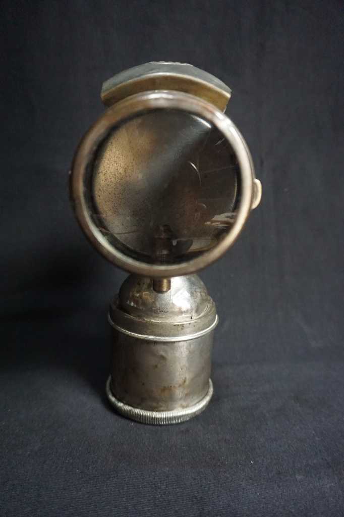 lampu sepeda antik karbit