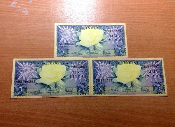 Paket uang kuno mahar pernikahan 15 rupiah kertas 5rp x 3 lembar