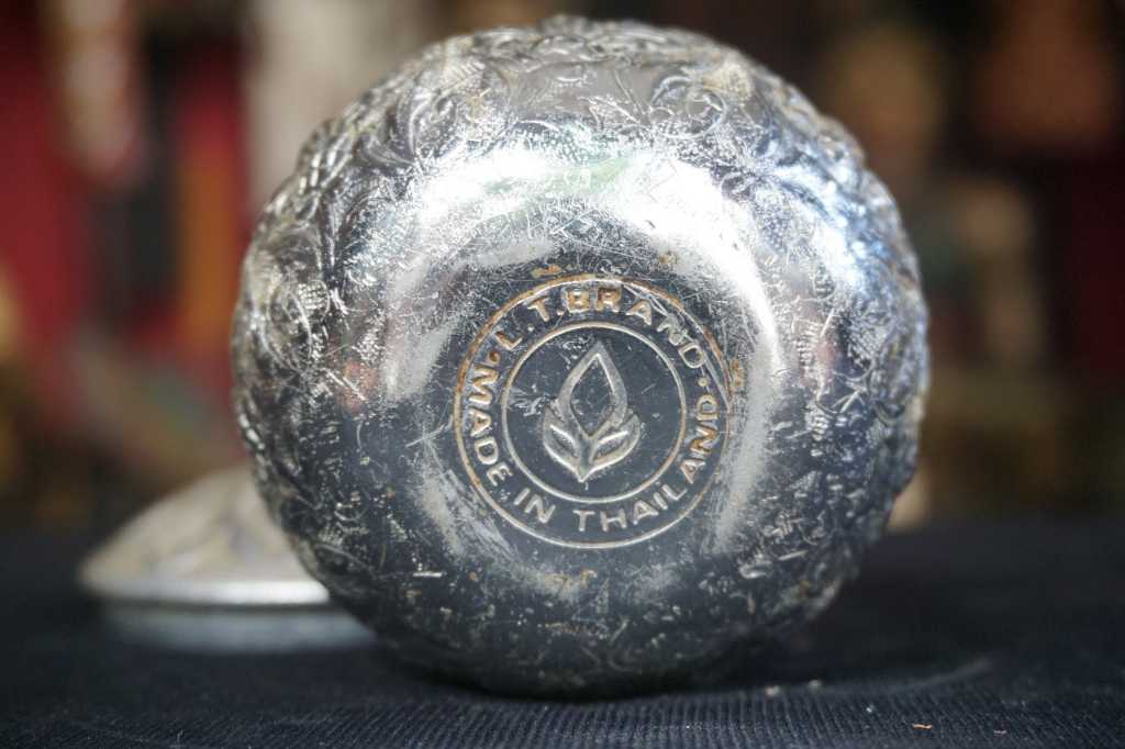 Tempat Perhiasan Perak Vintage