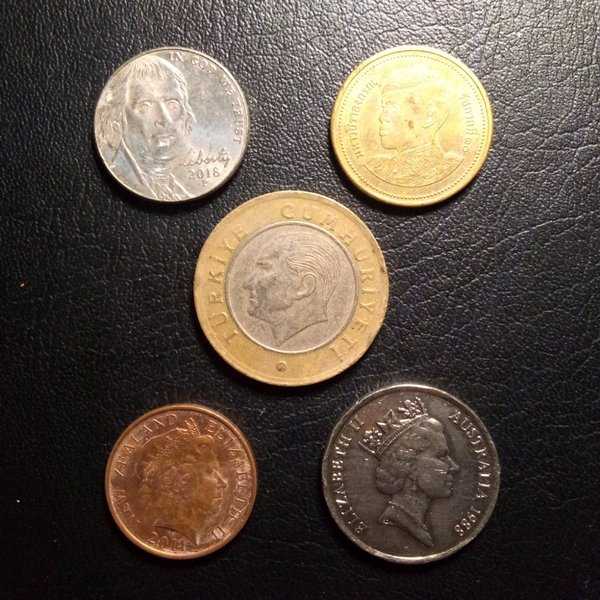 A3689 Lot 5 Keping Koin mancanegara sesuai dengan gambar ready