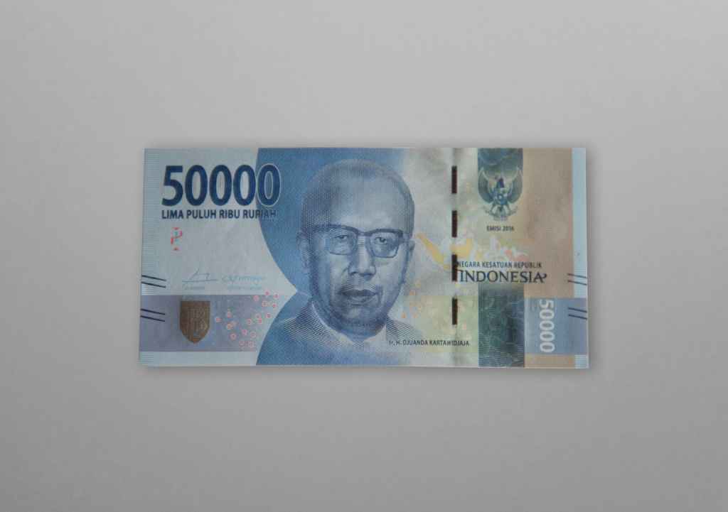Uang Bank Indonesia Rp. 50.000 No Seri Cantik