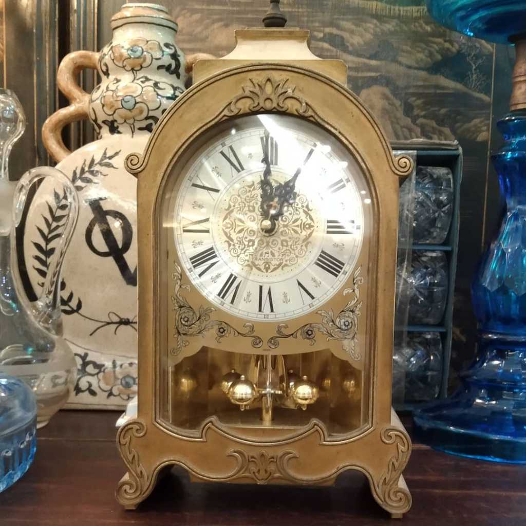 Jam meja transistor melody