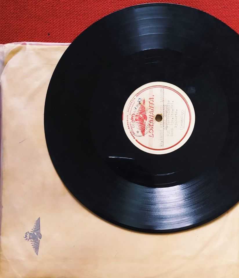 Piringan Hitam GD Renjep Naik Eling - Eling Kasmaran