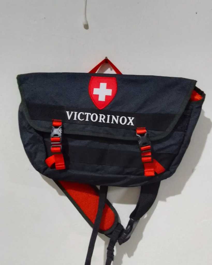 WAISTBAG
