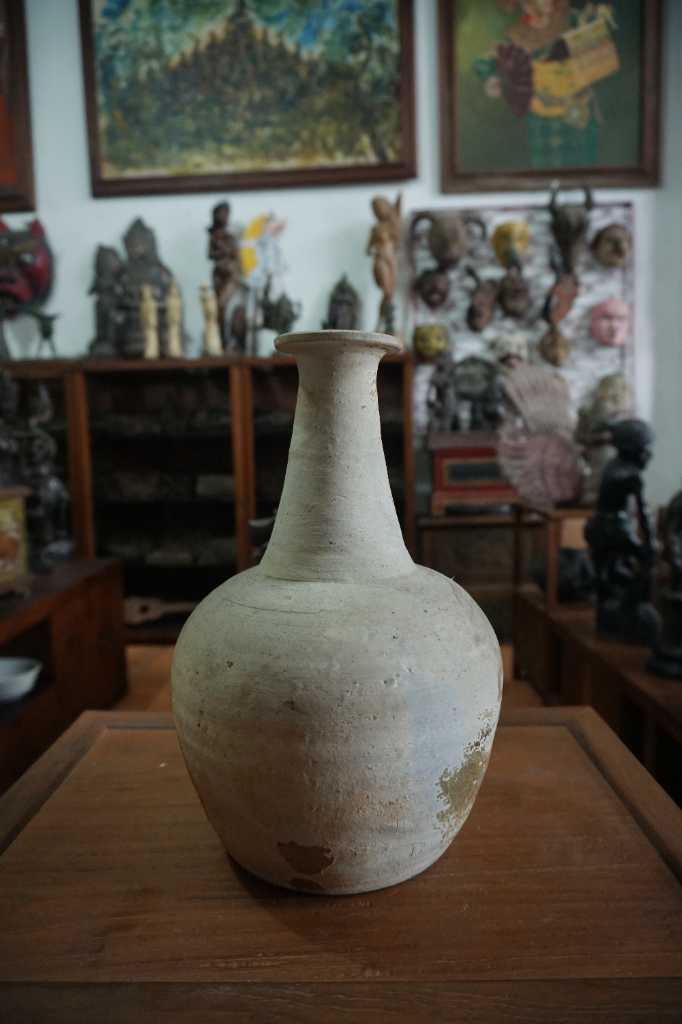 Kendi Terakota Antik