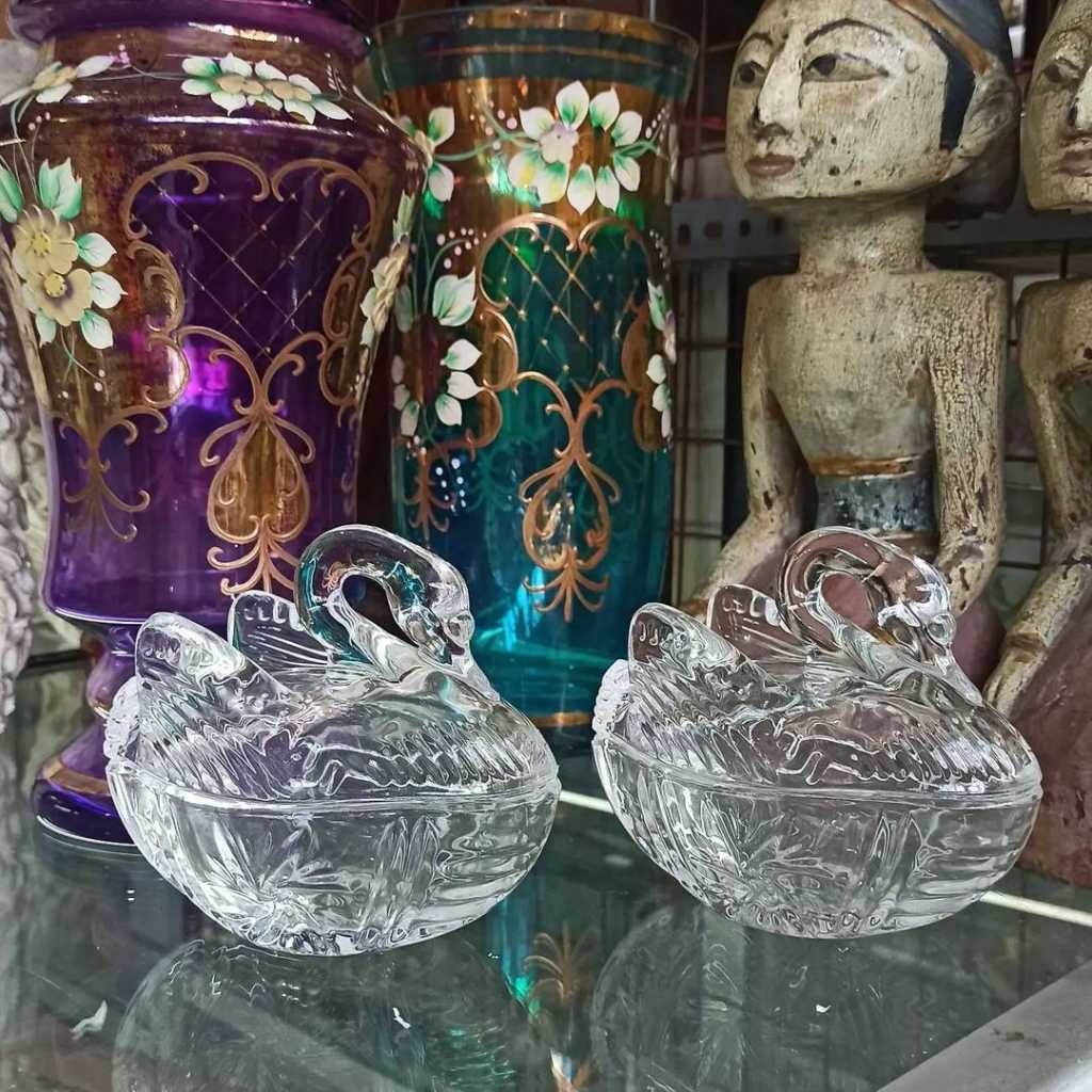 Mukun Angsa Kaca Eropa Vintage