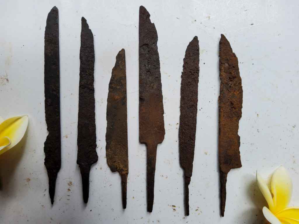 Pisau kecil,  Barang Temuan Era Kabudhan (Hindu Budha) BT 0012