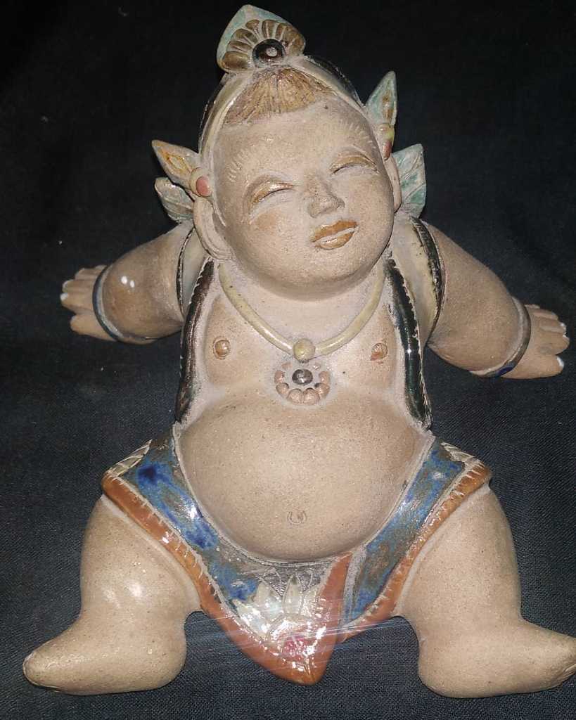 Patung Terakota Vintage