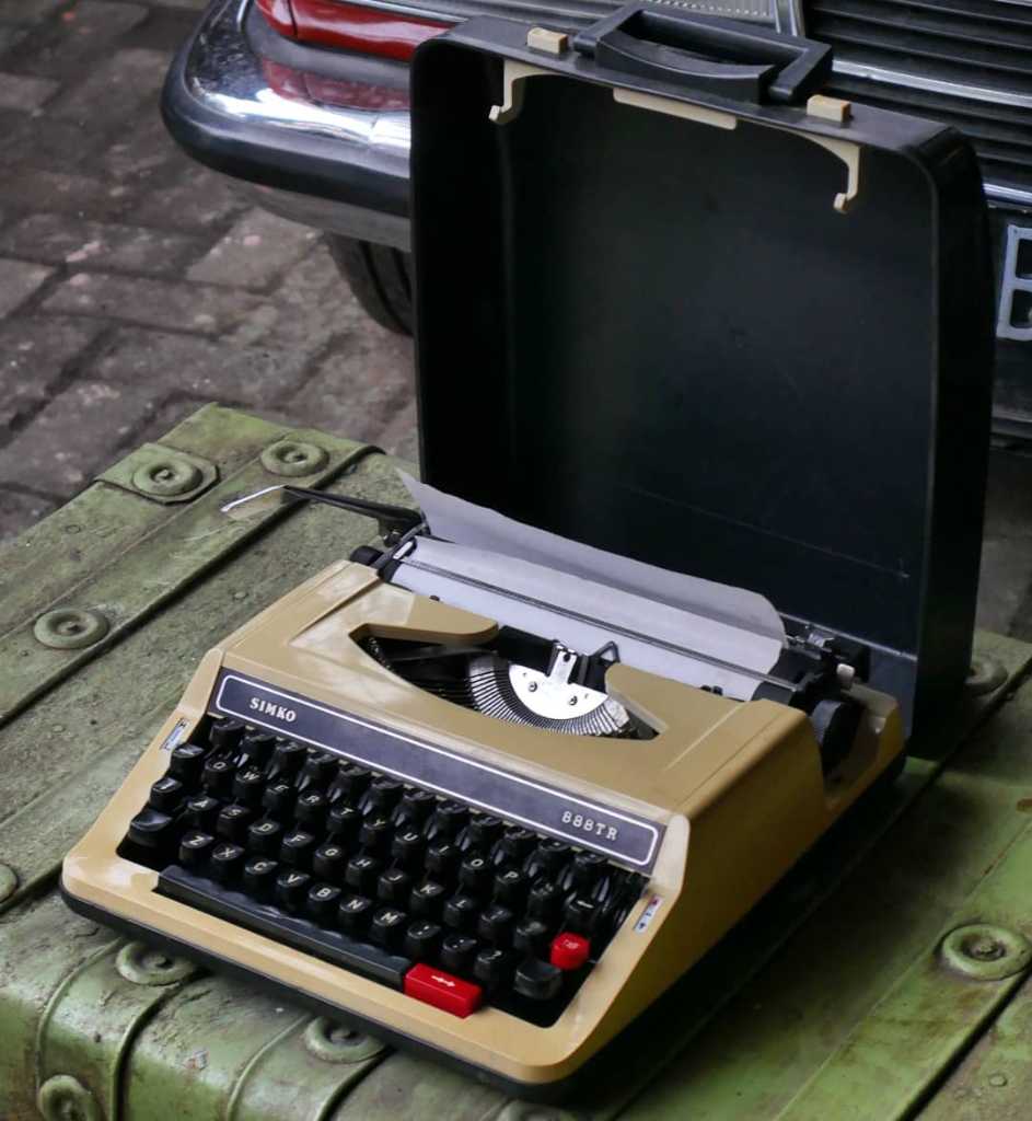 Mesin Ketik Simko Kondisi Fungsi