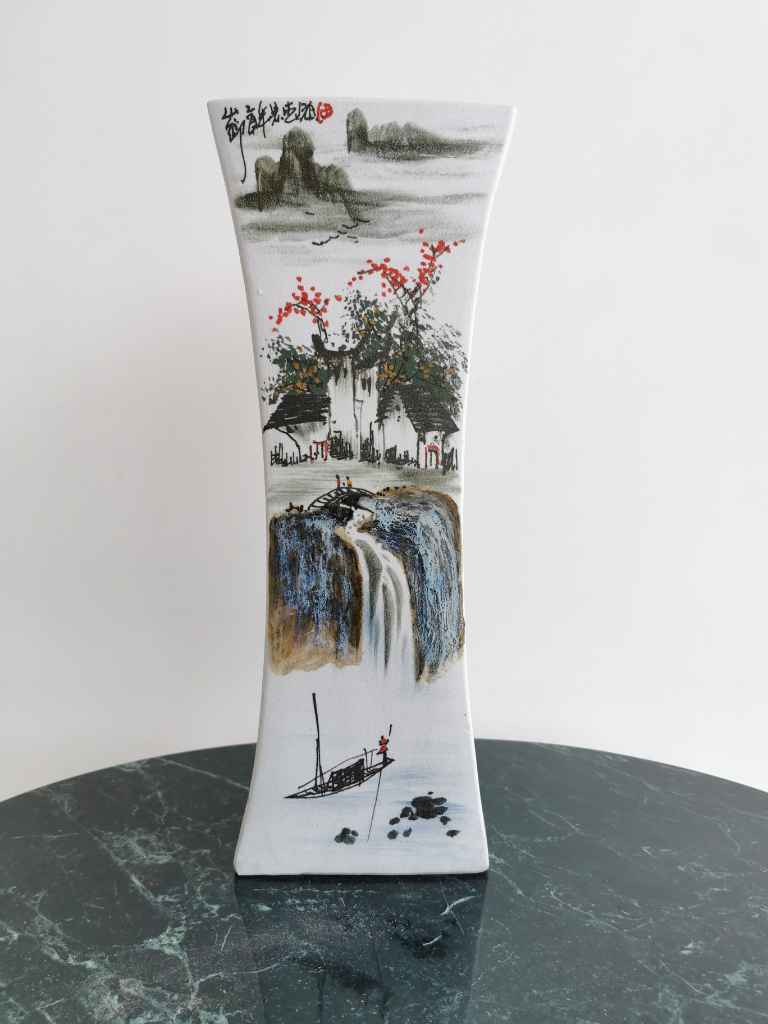 Guci Keramik China Antik