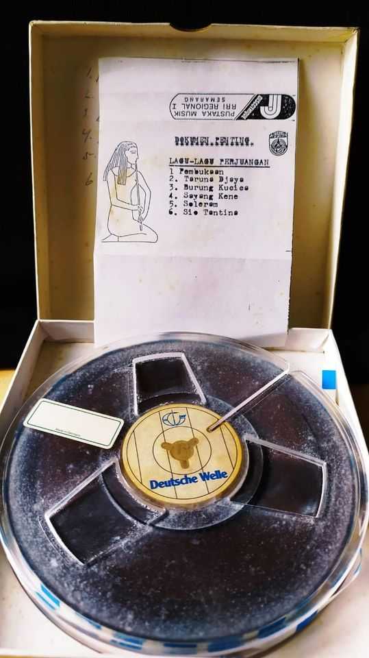 Real Type "Deutsche Welle"