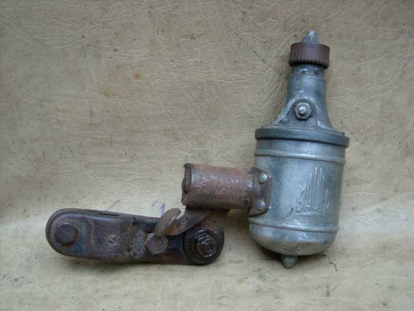 DYNAMO BAUER - Germany (693 –DINAMO)