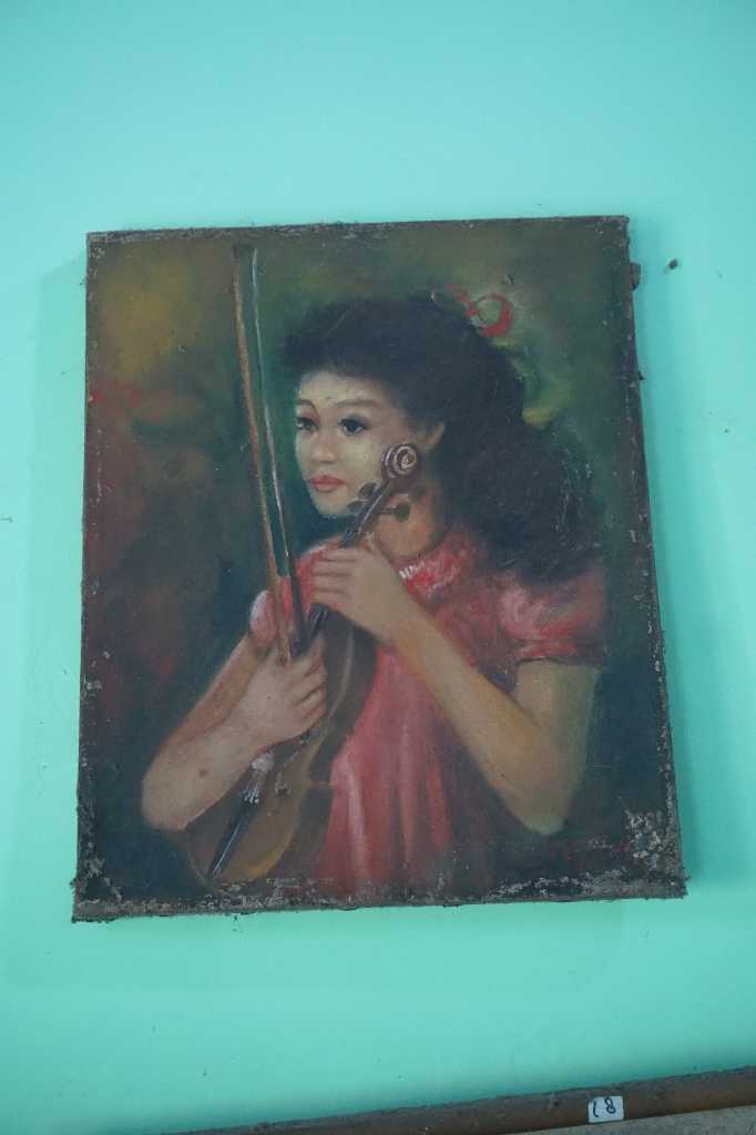 Lukisan Wanita dengan Biola