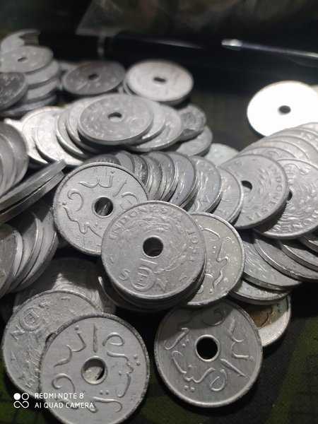 A2641 Per 1 keping Koin Kuno 5 Sen tahun 1951 Bekas Sudah Dibersihkan