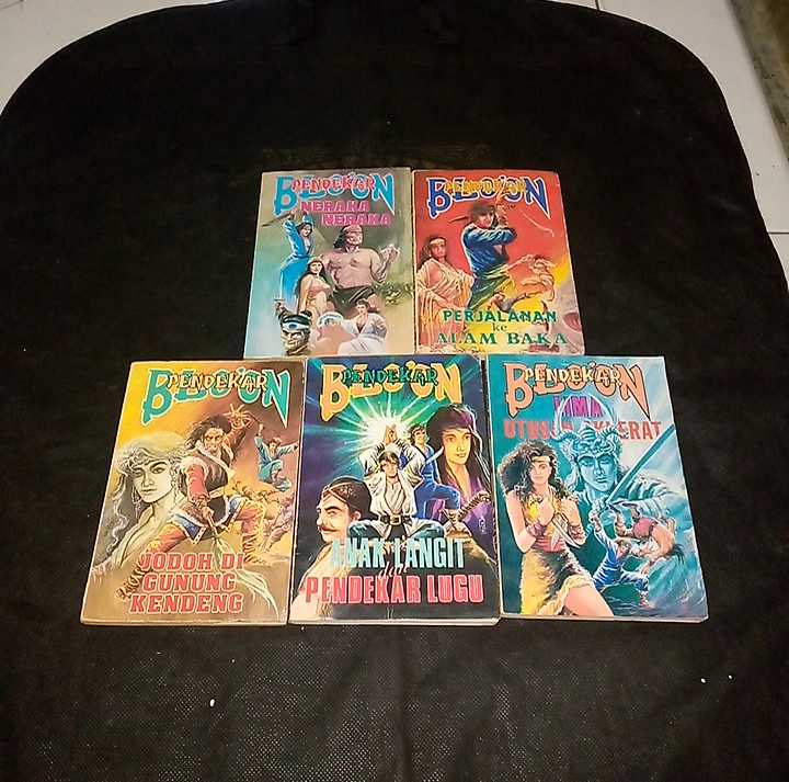 Buku Cerita Silat PENDEKAR BLOON  - DIJUAL ECERAN / SATUAN
