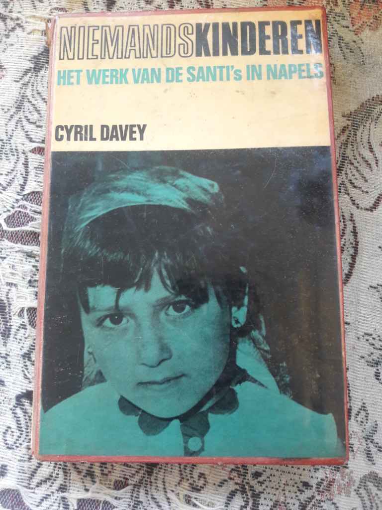 BUKU YANG MENGISAHKAN PERJUANGAN ANAK JAMAN DULU