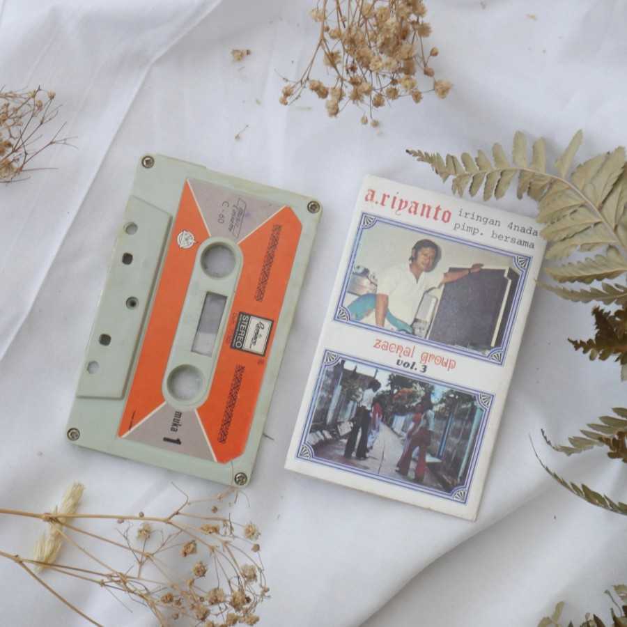 Kaset Pita A Riyanto & Zaenal Group