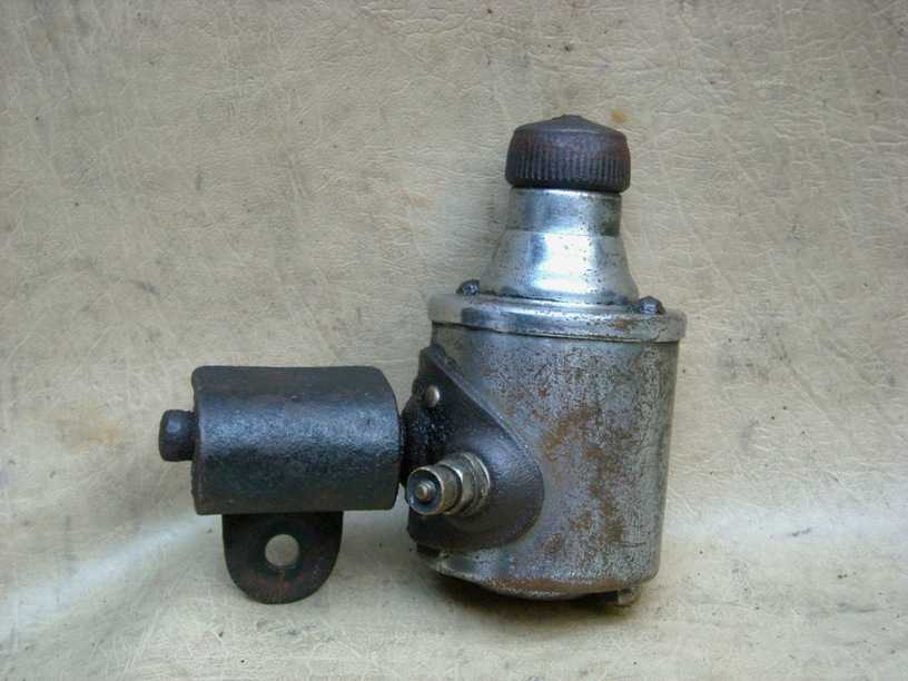 DYNAMO MIELE - Germany (698 –DINAMO)