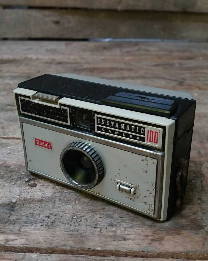 KODAK INSTAMATIC 100 mekanik jalan Lensa perlu di bersihkan