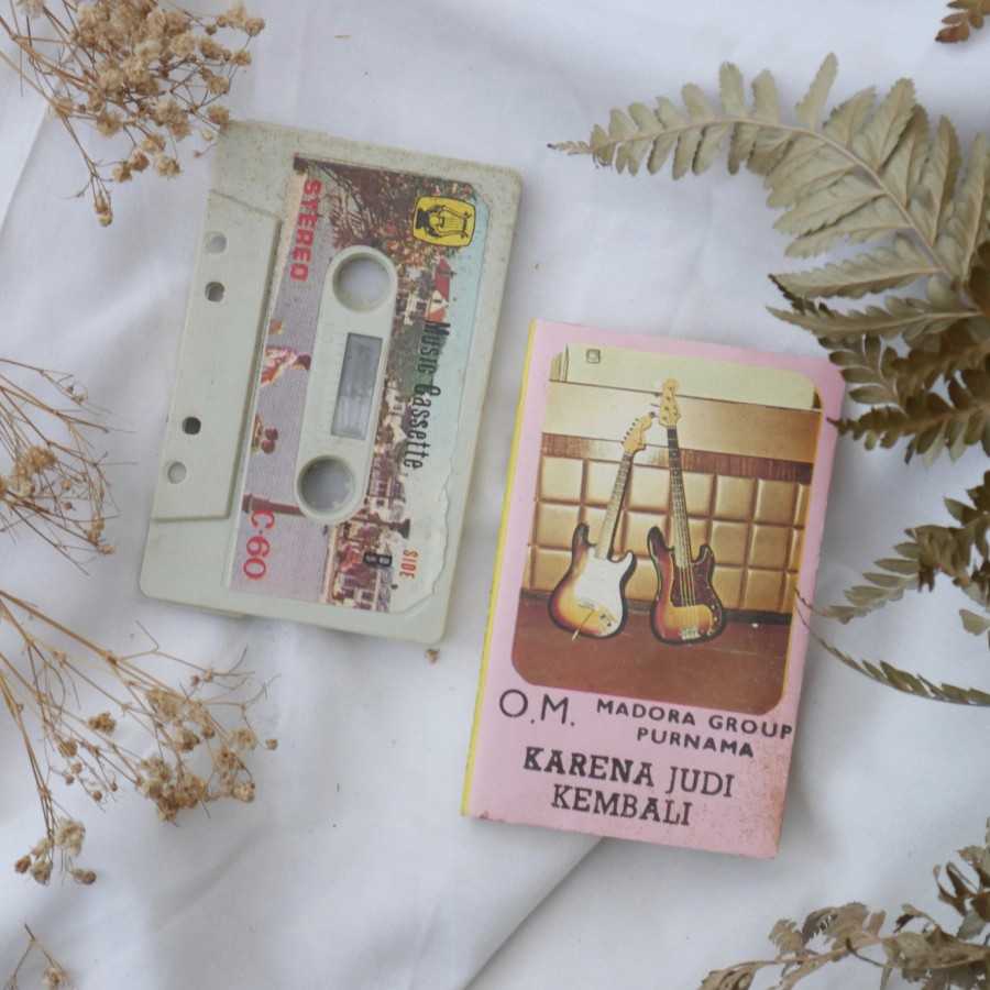 Kaset Pita OM Madora Group