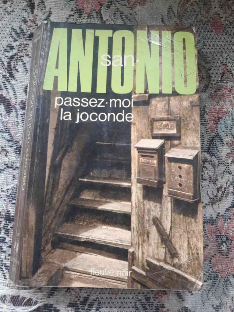 Novel tua karya San Antonio 1957