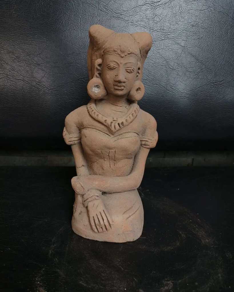 Patung Terakota Majapahit