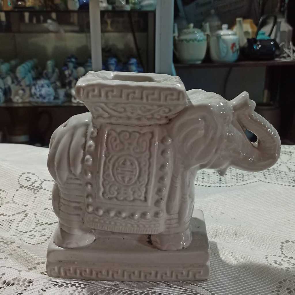 Asbak rokok keramik lawasan