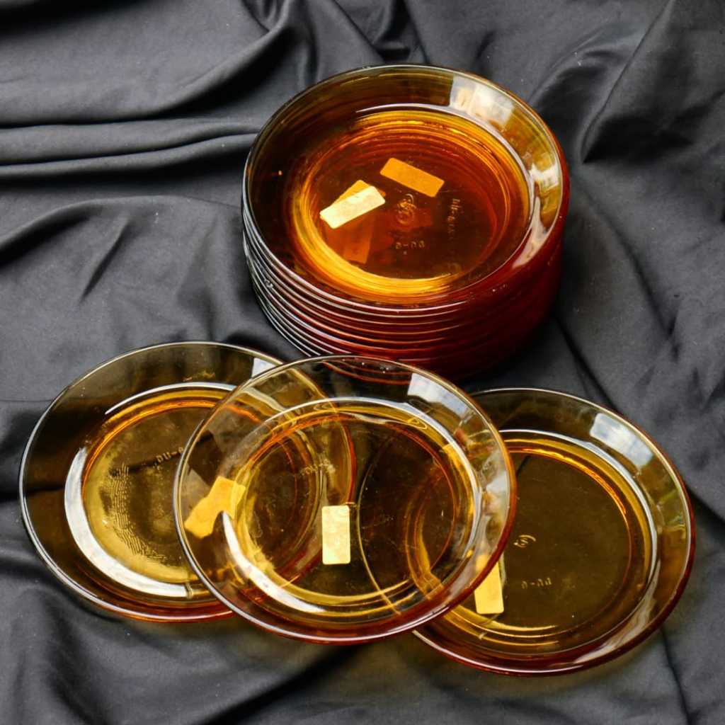 Piring Kaca Vintage
