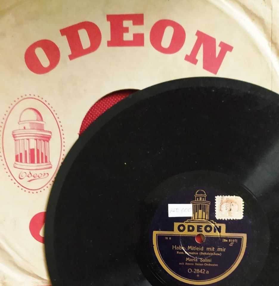 Piringan Hitam Habe Mitleid mit mir - Maria Salina