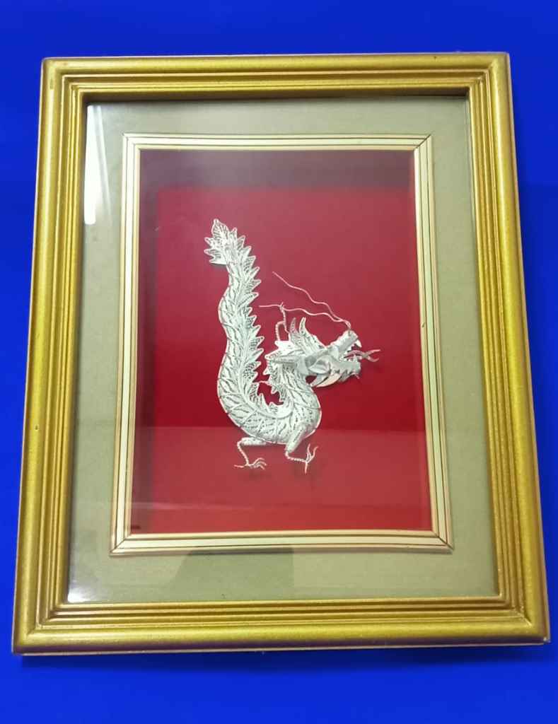 Ukiran Naga Bahan Tembaga Dan Perak