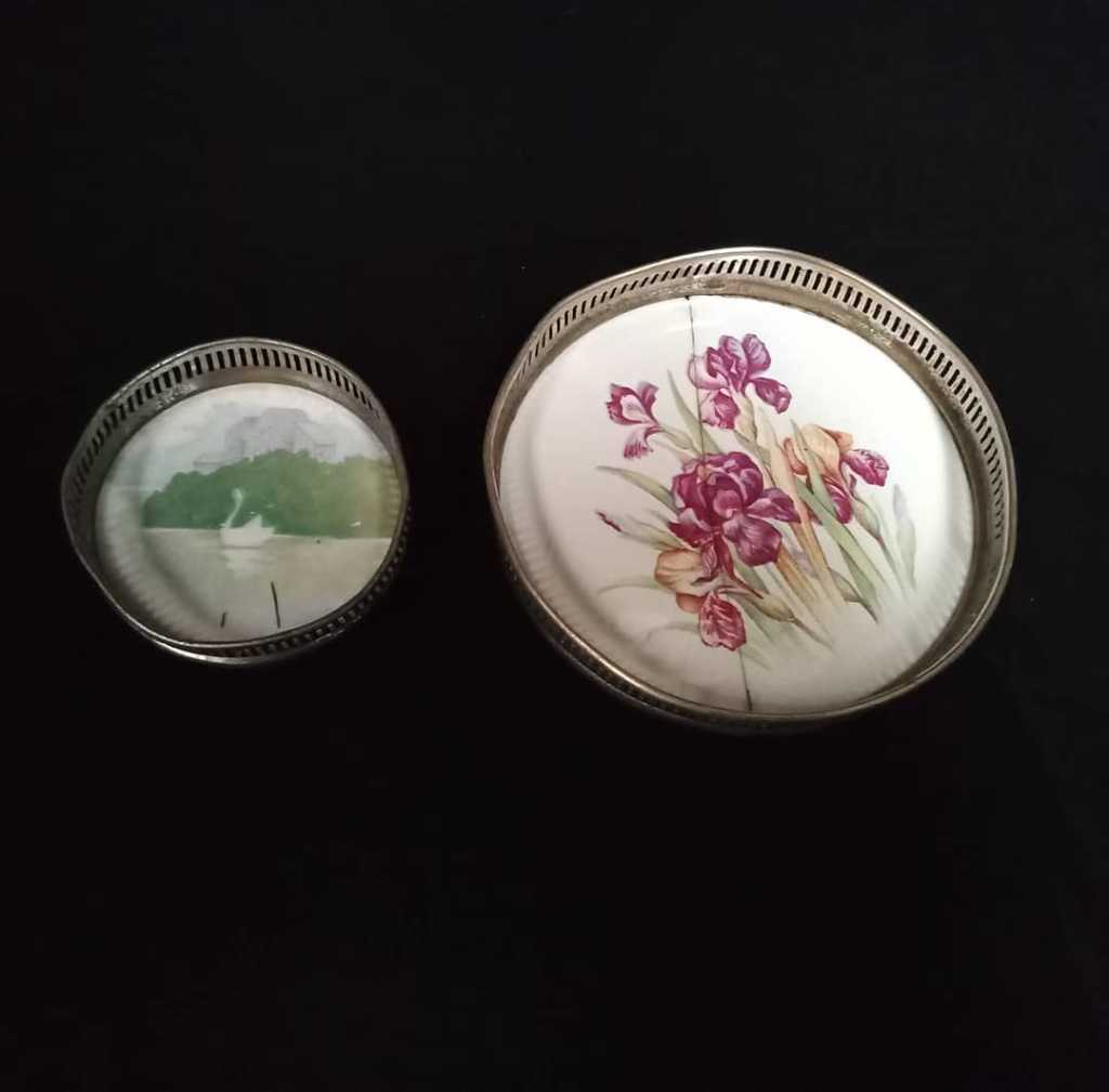 Tatakan gelas kramik