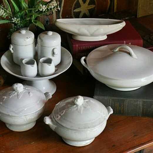 Piring Keramik Eropa Antik