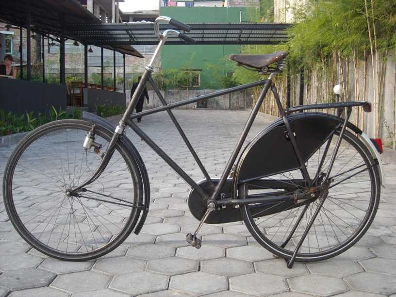 GAZELLE KRUISFIETS - 65 Cm Thn. 1960 (570 –SEPEDA ANTIK)