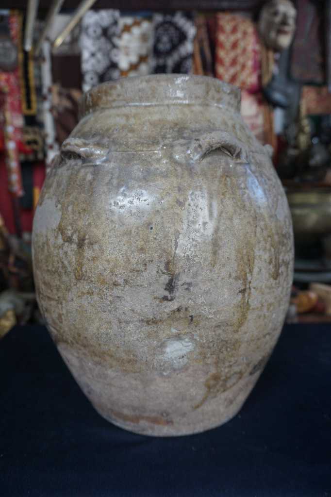 Tempat Garam Keramik Vintage