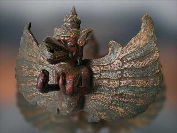 Ukiran Kayu Garuda