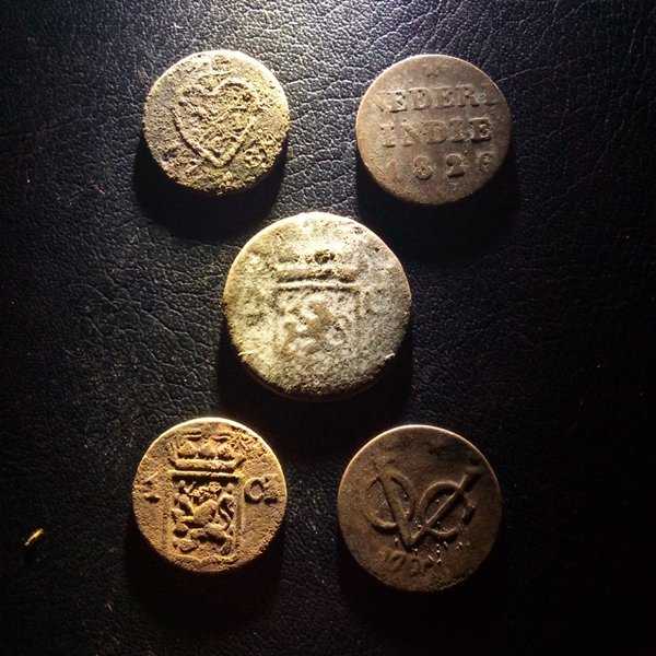 A3670 Lot 5 Keping Koin jaman penjajahan Belanda Sesuai Dengan Gambar