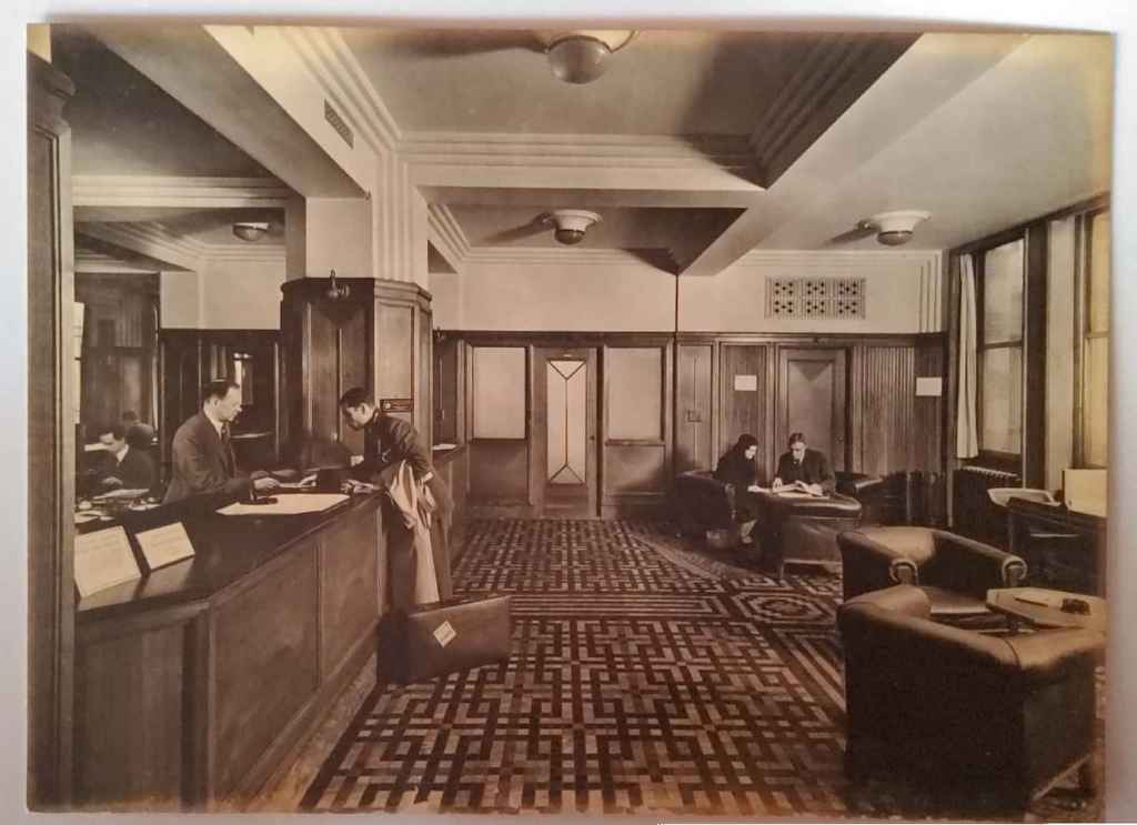 Foto Kuno Estimasi Tahun 19-an awal (E 0002)