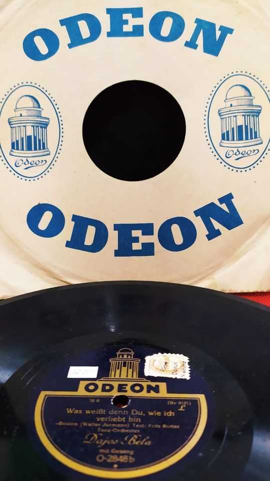 Piringan Hitam Was Weibt denn du, wie ich - Dajos Bela