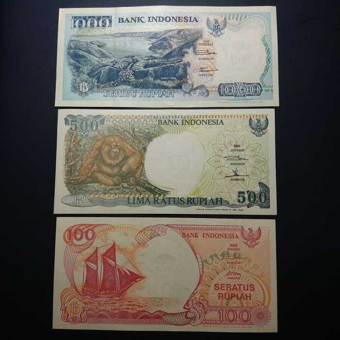 uang kuno pecahan 100,500,1000