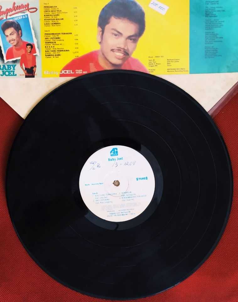 Piringan Hitam Album Koleksi Lagu Baby Joel