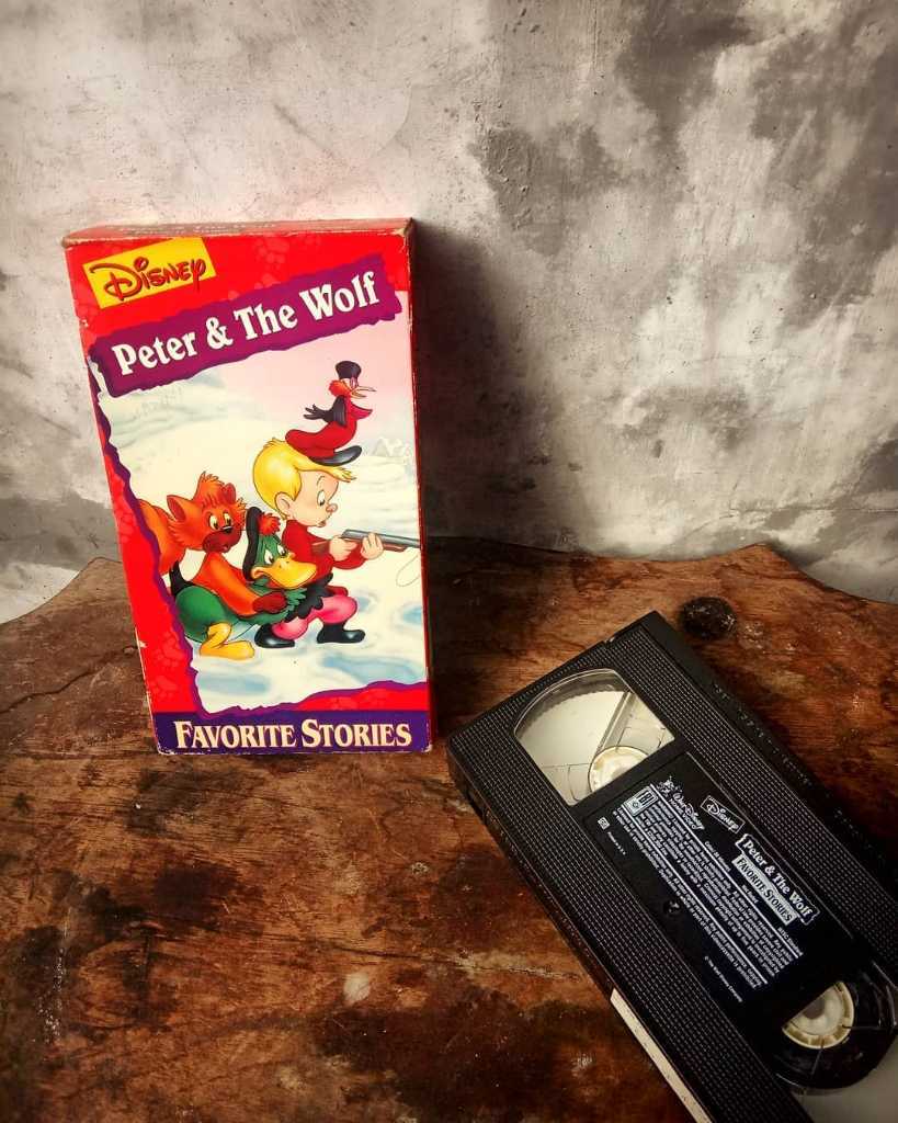Video cartoon VHS "Peter & The Wolf - Disney".