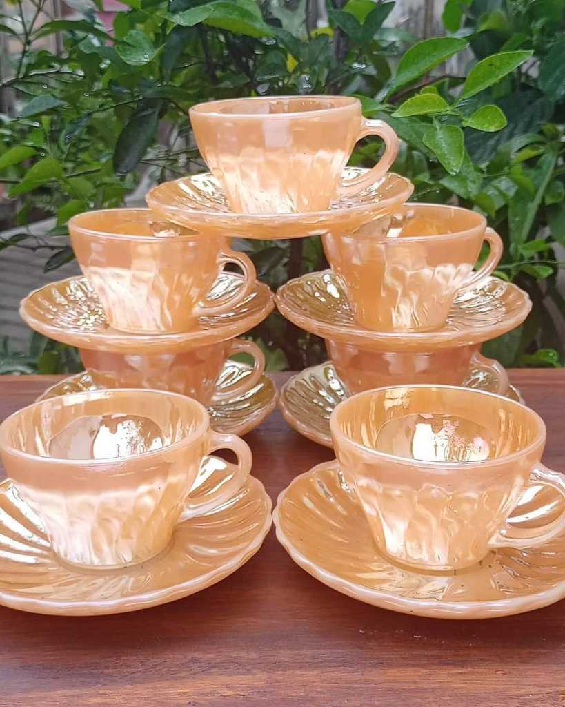 Cangkir Keramik Eropa Vintage