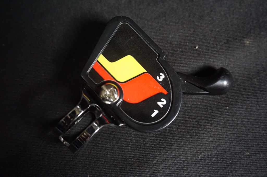 trigger porsneleng 3 speed stone hitam