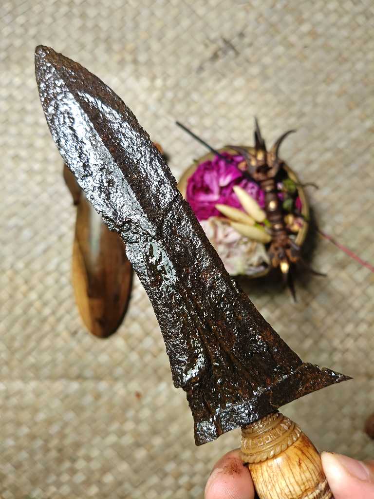 KERIS PUSAKA BERTUAH BETOK PASOPATI SINGOSARI TEMUAN SUNGAI BRANTAS ELSUBHA