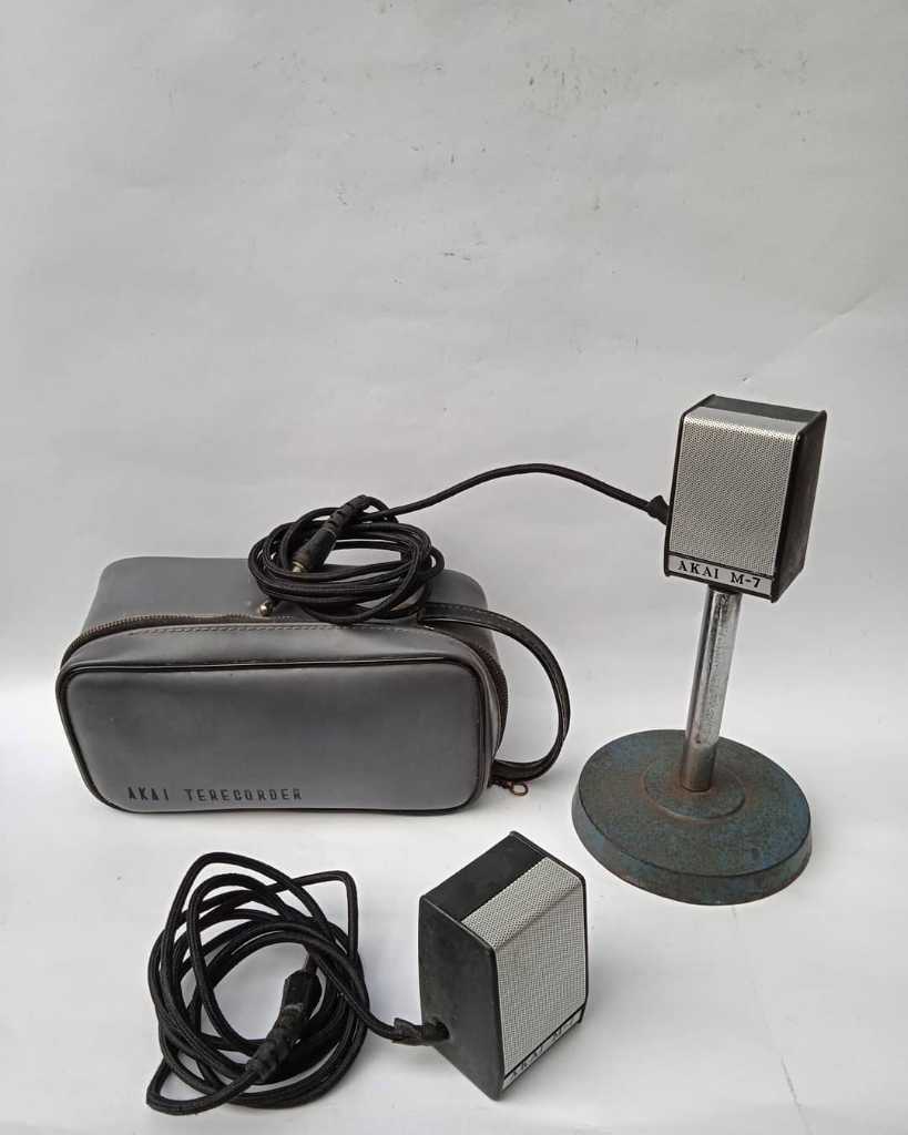 Microphone Vintage "AKAI M7" 1964.
