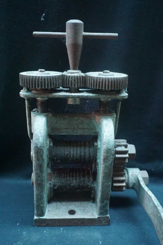 Alat Plepet Emas / Perak Buat Pengrajin.