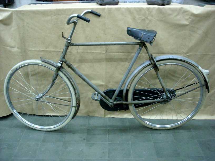 GAZELLE MODEL No.8 - Seri 8 - Thn 1949 (618 – SEPEDA ANTIK )
